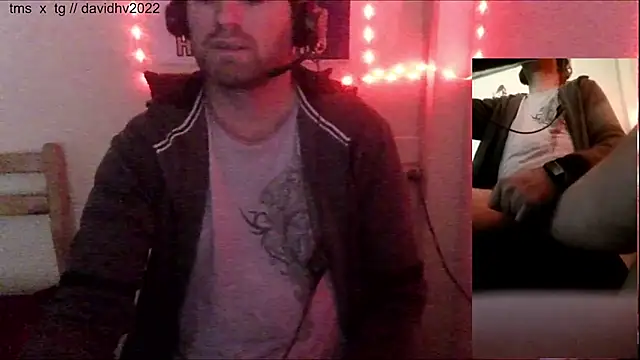 Davidhv2022 online show from October 18, 2:44 pm