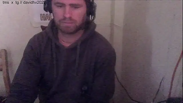 Davidhv2022 online show from October 21, 3:26 pm