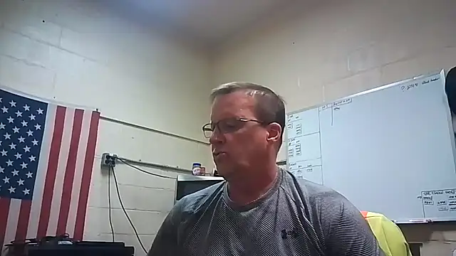 Snapshot of Cockrub1 chatting on March 18, 11:11 am Cockrub1 online show from March 18, 11:11 am