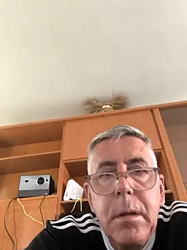 fransexdol online show from September 23, 1:43 pm