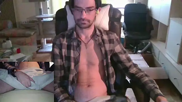 Drmoriarty07 online show from February 16, 7:26 am