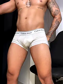 muscle boyhorny online show from November 28, 4:59 am