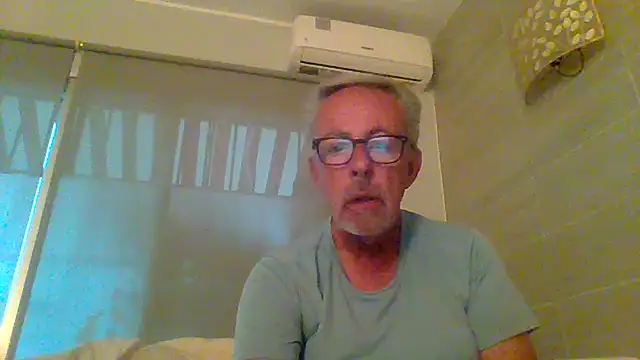 tuggy59 online show from November 17, 6:49 am