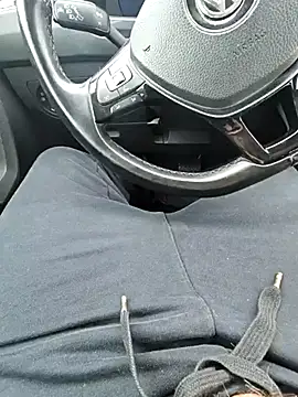 hairydickfr online show from May 19, 10:32 am