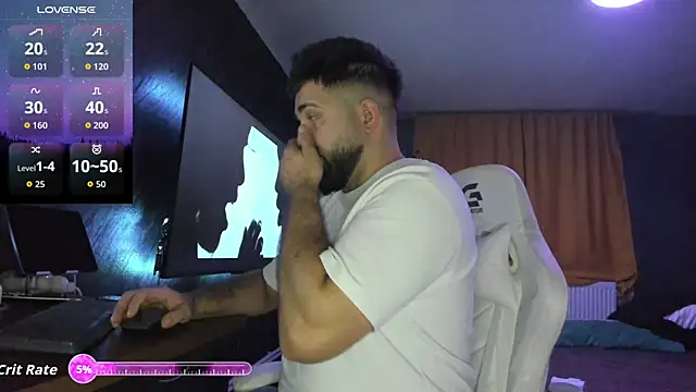 Eduu2322 online show from December 1, 10:35 pm