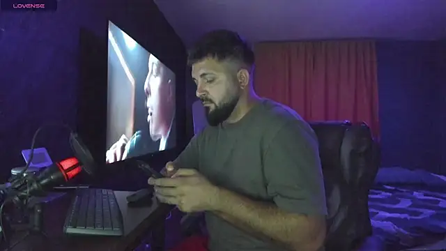 Snapshot of Eduu2322 chatting on September 20, 8:42 pm Eduu2322 online show from September 20, 8:42 pm