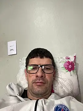 Juliano2289 online show from June 12, 4:27 pm