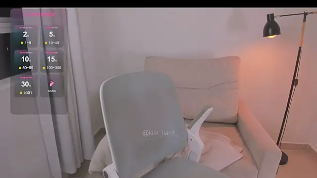 kim lian21 online show from July 11, 6:04 am