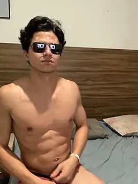 pedrovkr3 online show from December 5, 1:58 am