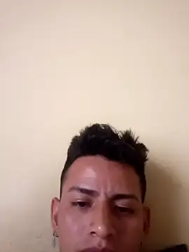 Snapshot of dantero chatting on January 28, 5:24 pm dantero online show from January 28, 5:24 pm