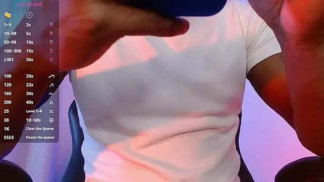 Snapshot of mike_wallace chatting on October 22, 7:38 pm mike wallace online show from October 22, 7:38 pm