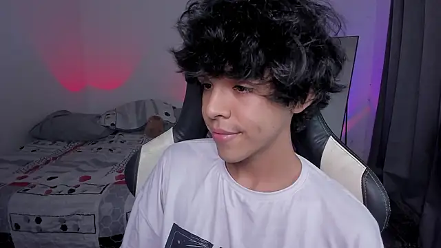 Alan26  online show from February 2, 6:34 am