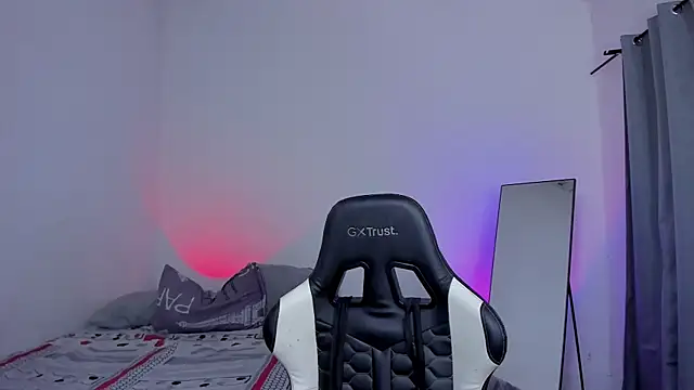 Alan26  online show from February 28, 12:31 am