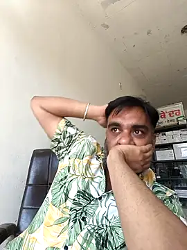 lund lol online show from March 27, 8:26 am