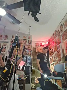 luvs2cumm69 online show from November 1, 12:42 pm