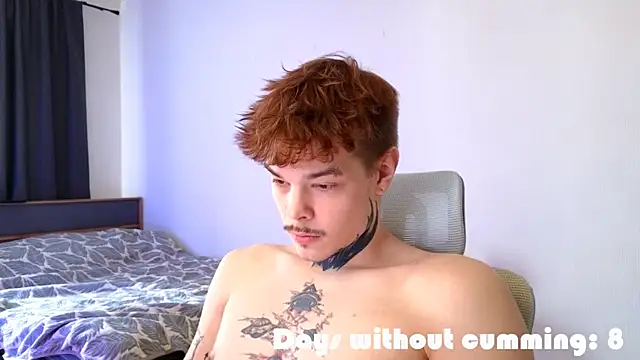 DENIS HERE online show from March 6, 9:28 am