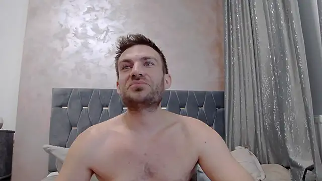 10in deluxe online show from April 4, 10:34 am