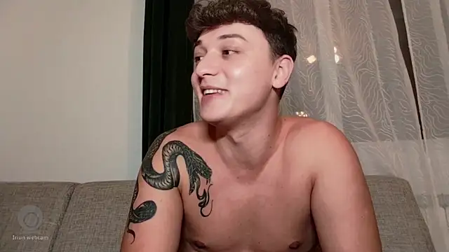 Snapshot of Joedonovan1 chatting on October 16, 8:06 pm Joedonovan1 online show from October 16, 8:06 pm