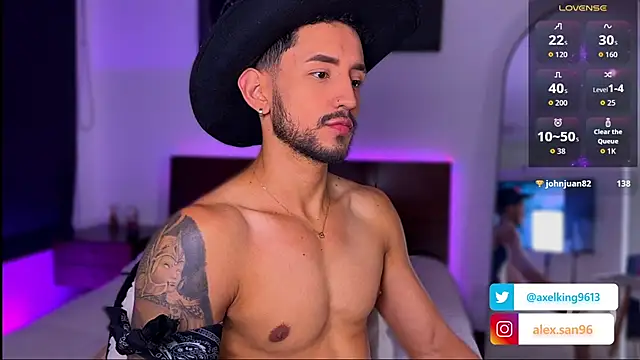 AxelKing1326 online show from November 15, 10:34 pm