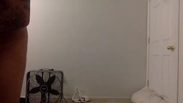 jess2fuck online show from November 25, 12:29 pm