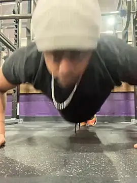 Elgrazonamor online show from December 11, 3:00 pm