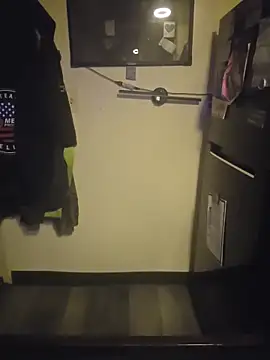 KrazyLegz online show from February 22, 4:25 am