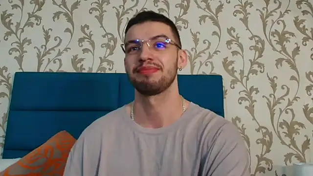 Michael magno online show from February 5, 4:03 pm