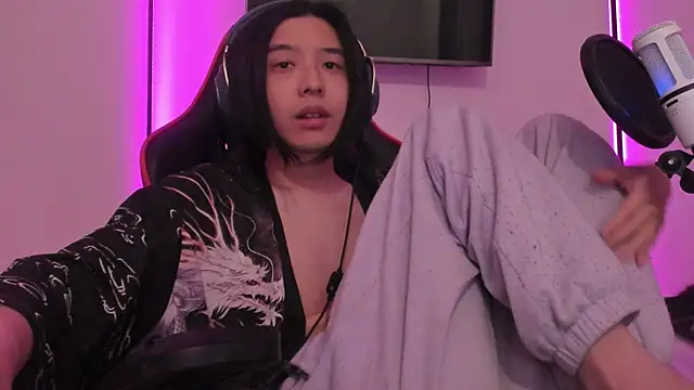 wexlee7 online show from September 20, 2:11 am