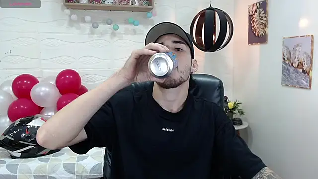 DmitriSanders online show from February 15, 7:50 pm