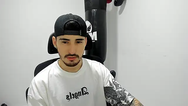 DmitriSanders online show from September 11, 10:53 pm