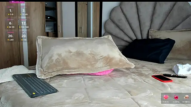 manucute 23  online show from April 12, 3:57 pm