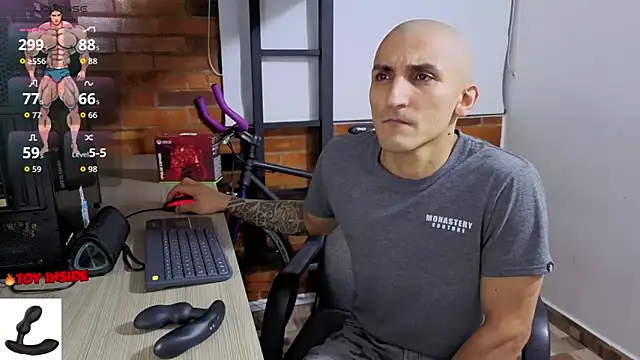 Marck Muscle online show from March 30, 1:28 am