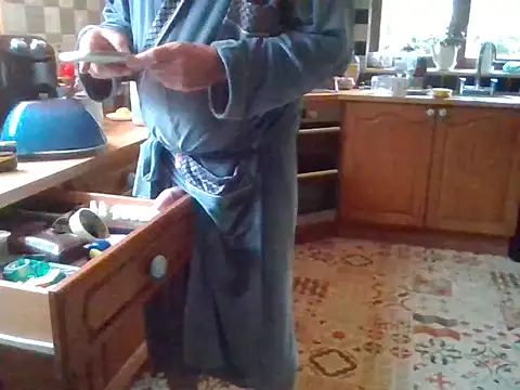 jakjak106 online show from October 20, 7:45 am