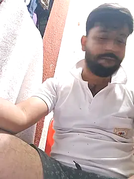 GlassBarge9 online show from March 9, 6:21 pm