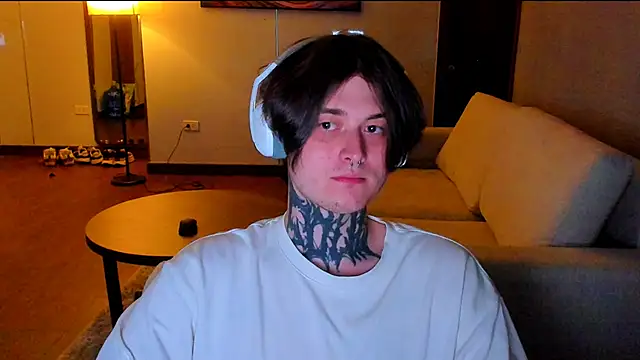  torfin  online show from June 26, 6:10 pm