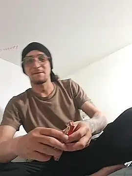 Hancoxx online show from June 19, 9:52 pm