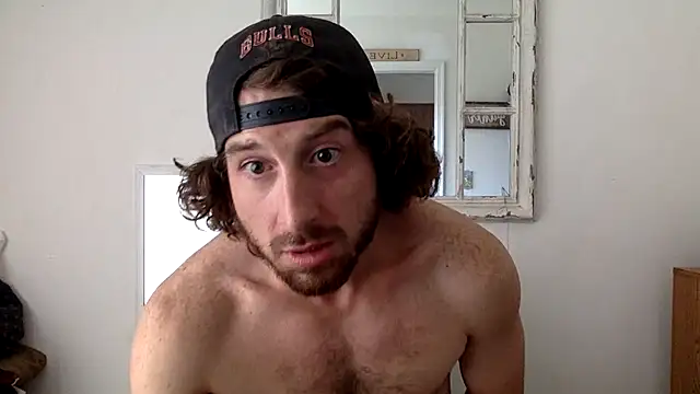 Snapshot of sirchubster chatting on October 6, 8:24 pm sirchubster online show from October 6, 8:24 pm