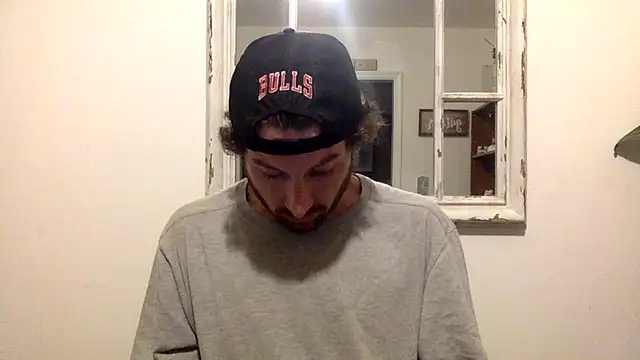 Snapshot of sirchubster chatting on February 16, 6:32 am sirchubster online show from February 16, 6:32 am