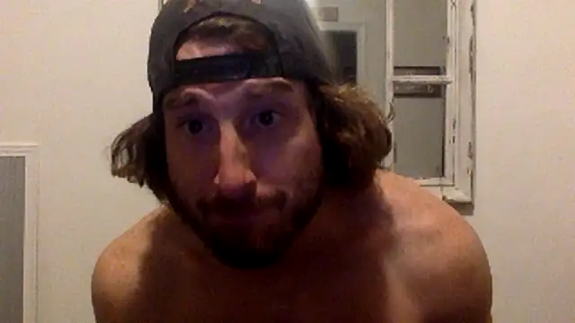 Snapshot of sirchubster chatting on October 16, 6:32 am sirchubster online show from October 16, 6:32 am