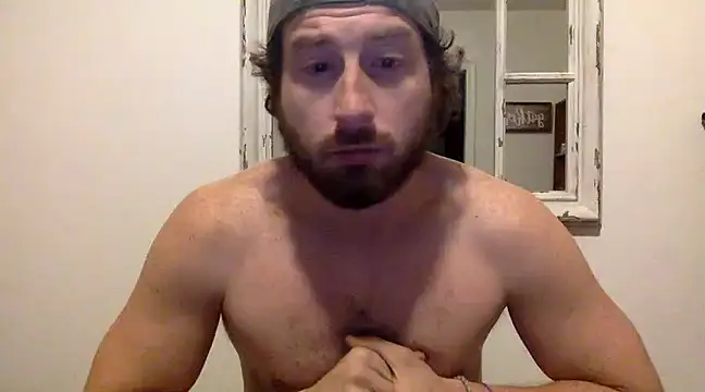 Snapshot of sirchubster chatting on February 3, 5:40 am sirchubster online show from February 3, 5:40 am