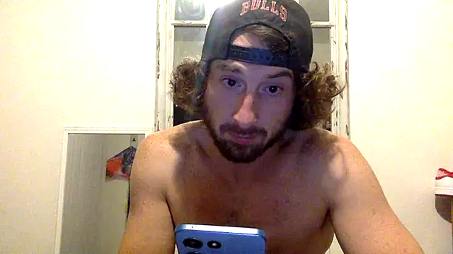 Snapshot of sirchubster chatting on October 8, 3:11 am sirchubster online show from October 8, 3:11 am