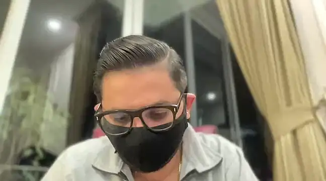 slavekinky001 online show from February 7, 7:06 pm