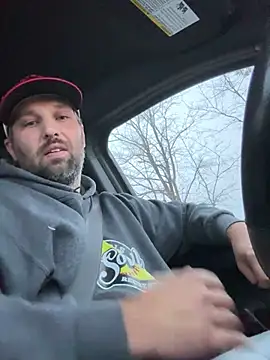 ryand12804 online show from December 10, 9:11 pm