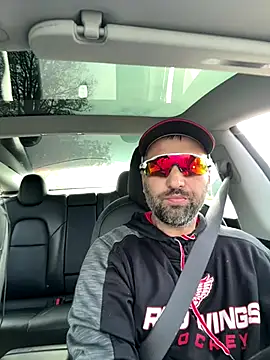 ryand12804 online show from October 18, 5:18 pm