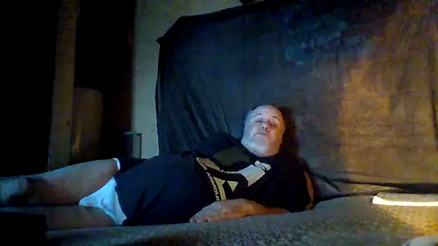 Snapshot of Nightshade7712 chatting on October 23, 9:51 pm Nightshade7712 online show from October 23, 9:51 pm