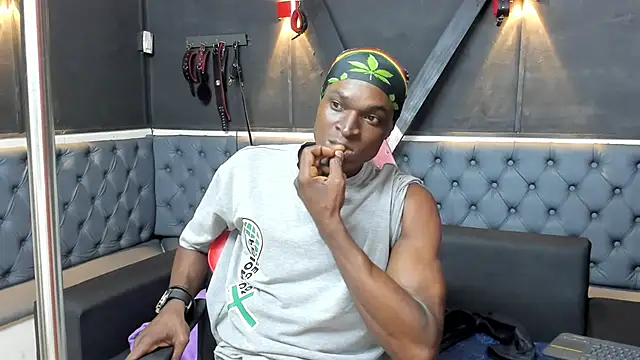 Terrance z online show from December 4, 7:43 pm