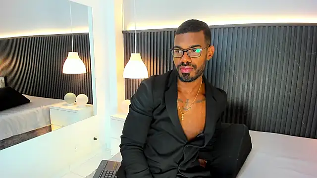 Ganiimedes online show from December 22, 7:33 pm