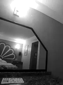 Jerryhottt online show from September 13, 3:51 am