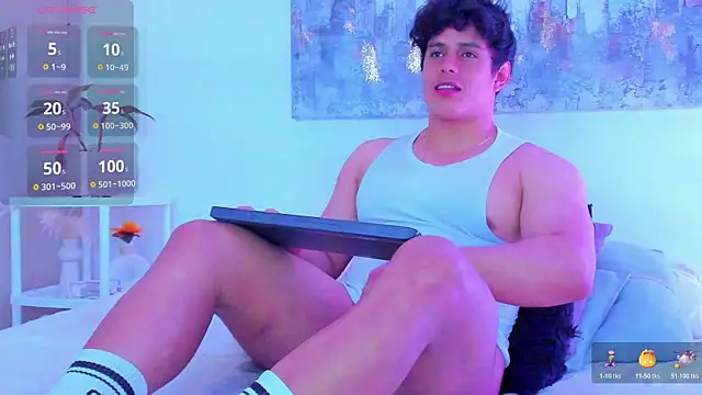 arminjones1 online show from November 7, 4:27 am