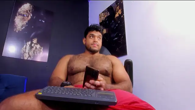 Big furry bear13 online show from November 28, 8:38 am